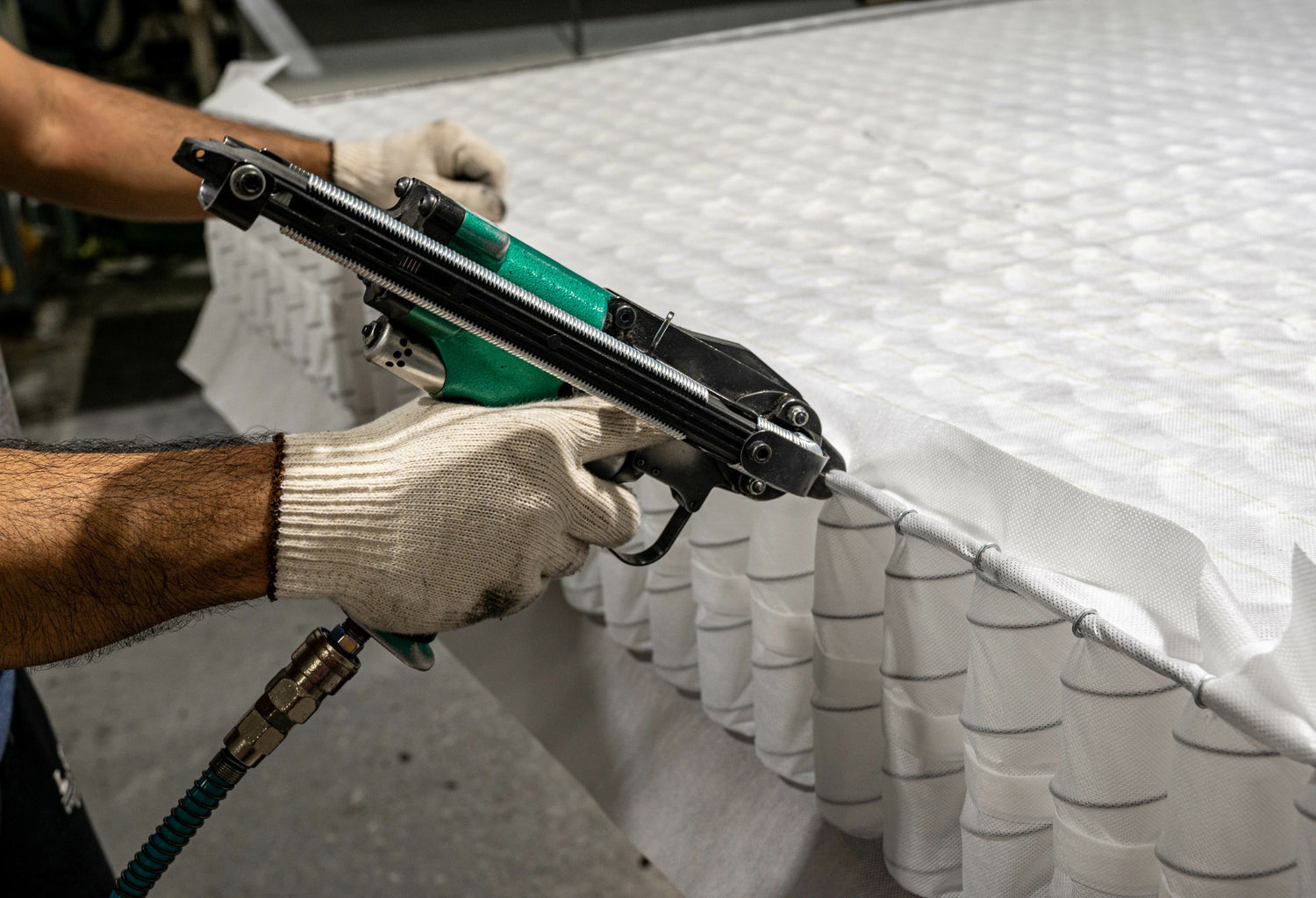 Hand Built Pocket Spring Mattress Hand Held Machinery